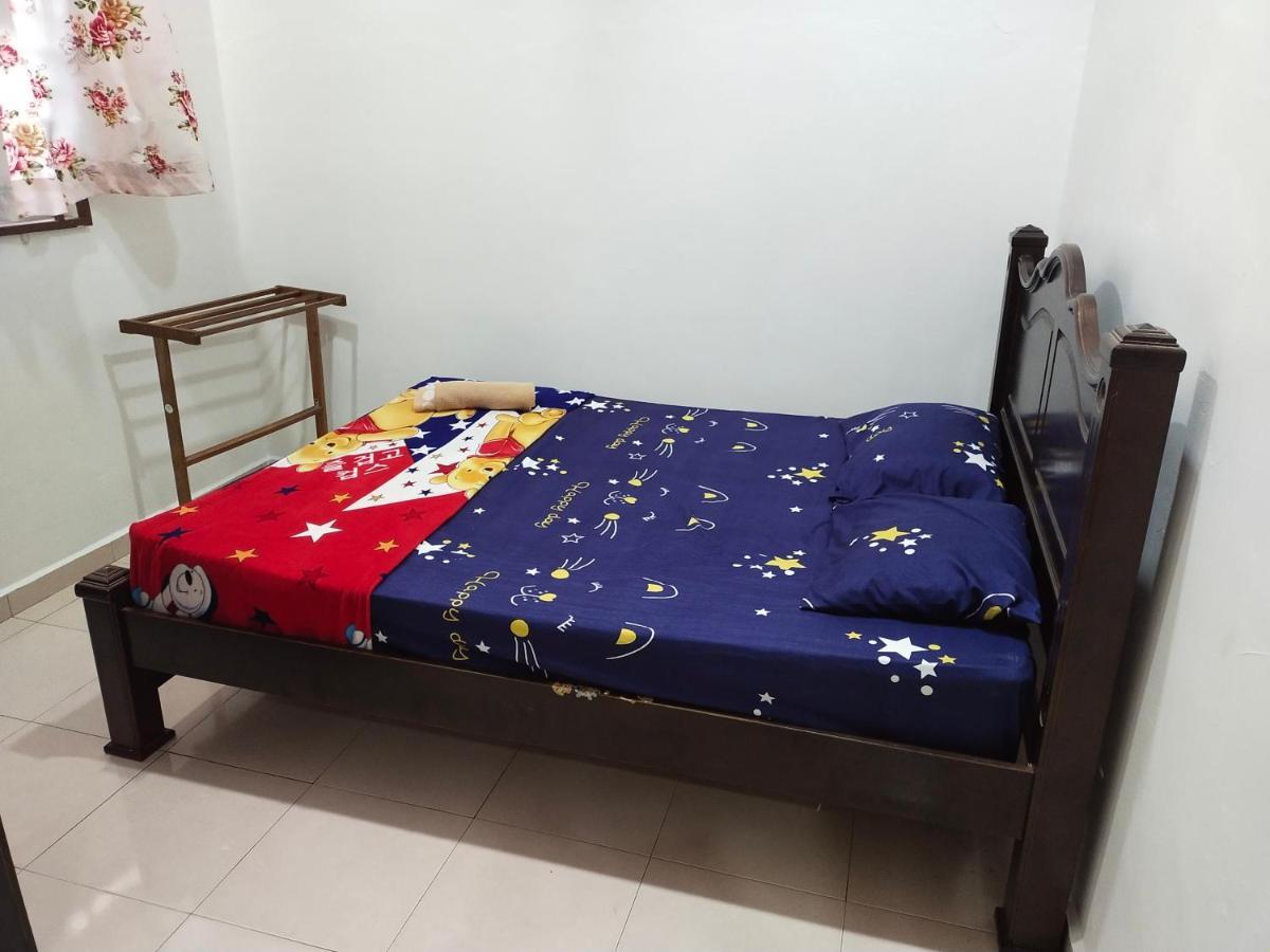 Assyifa Homestay Dungun Bagian luar foto