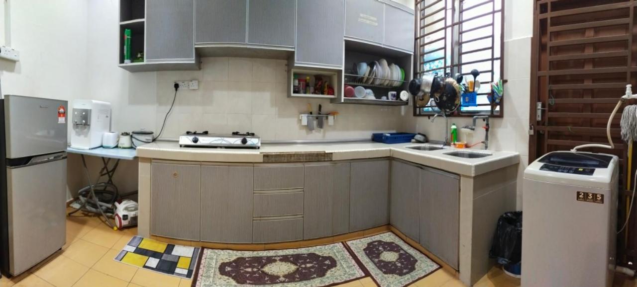 Assyifa Homestay Dungun Bagian luar foto
